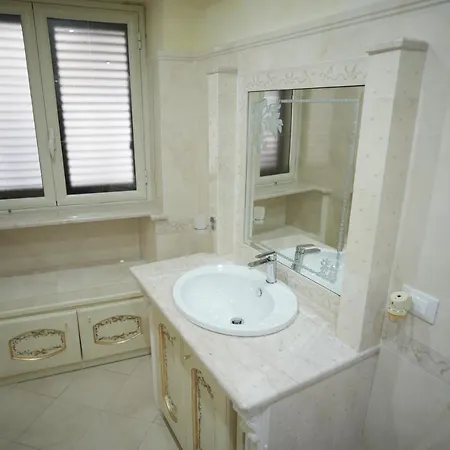Casa Vacanze Madison Square Palermo Buitenkant foto